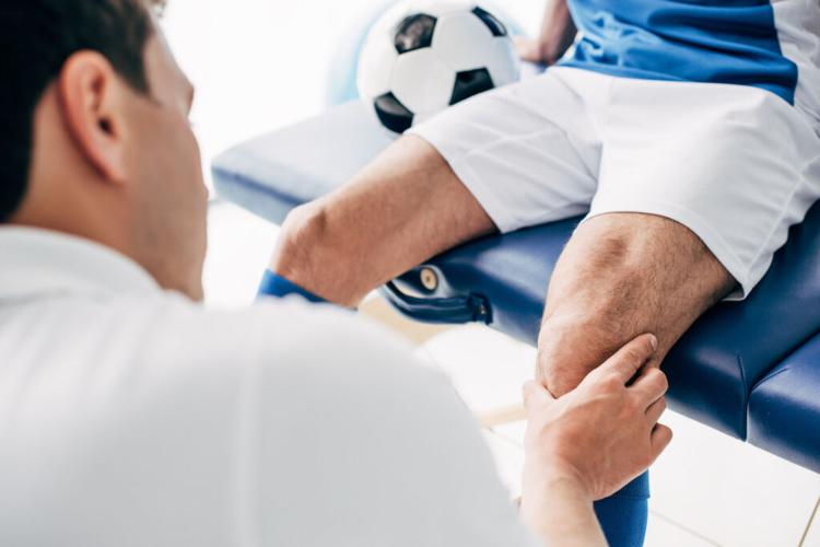 When Should a Sports Injury Be Evaluated? Warning Signs Parents and Athletes Should Know