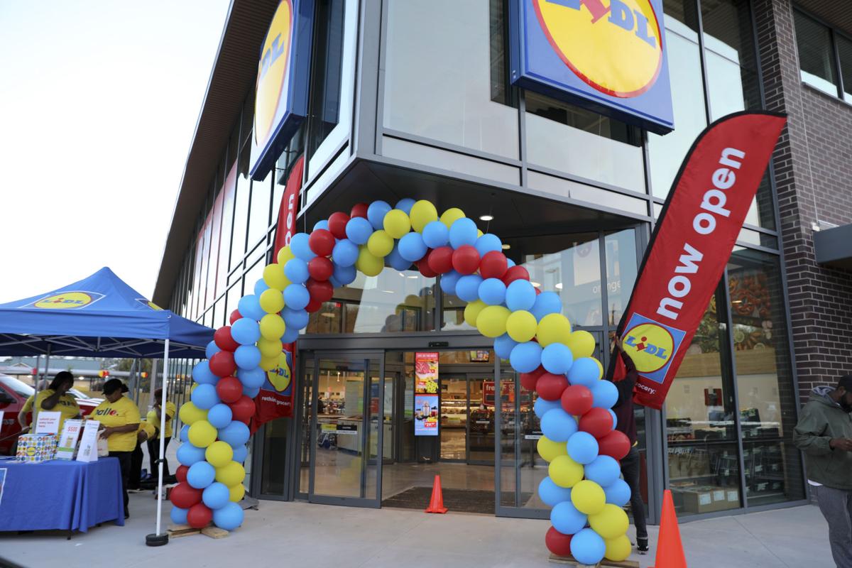 Photos Lidl holds grand opening for Orangeburg store News