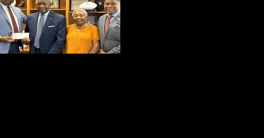 Matthews gives $50K to SC State Public Service & Agriculture - Vimarsana News