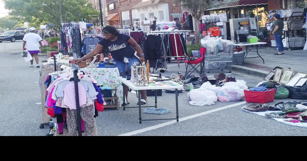 Demolition of building in Elloree on hold; new association established