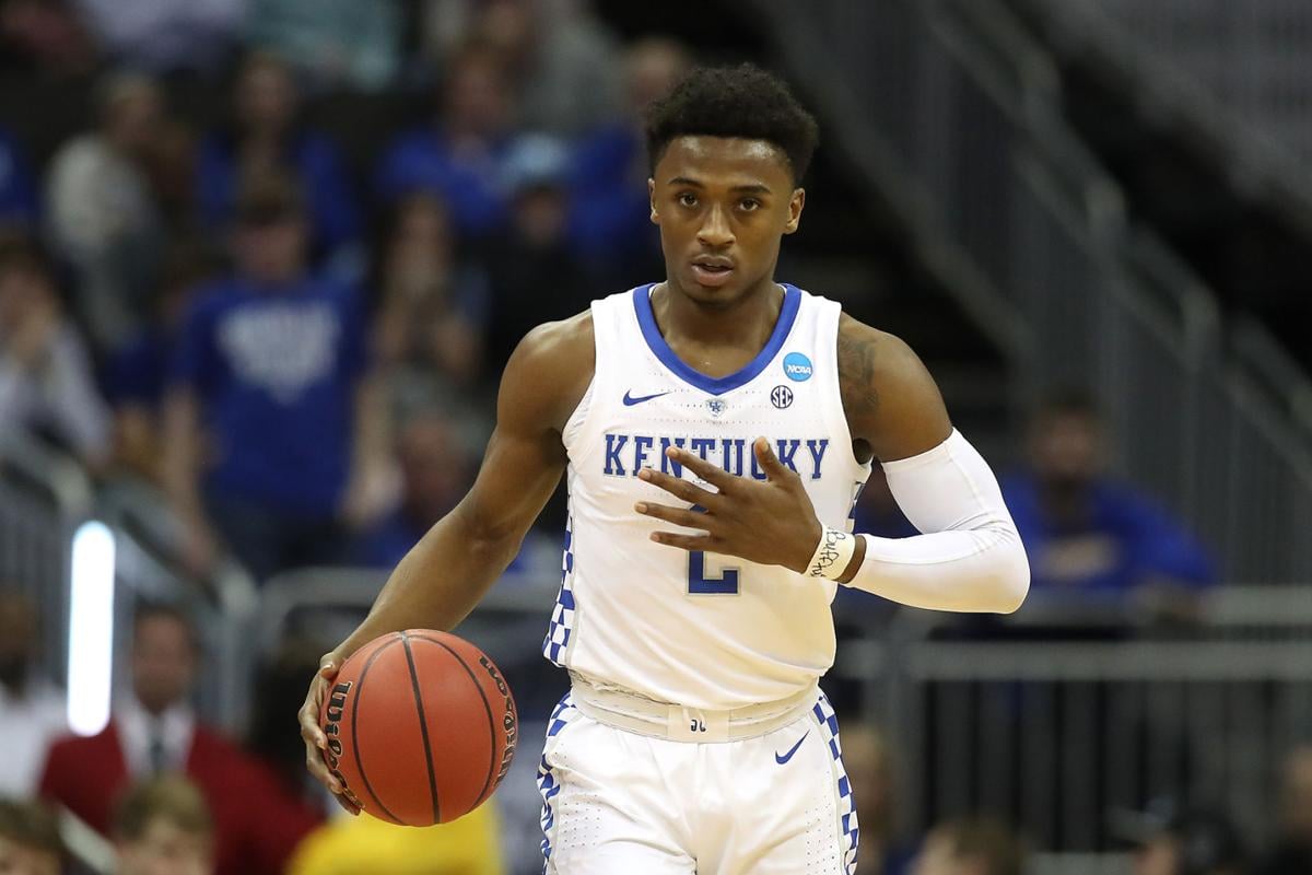 Ashton Hagans of Kentucky brings the ball up against Houston during the NCAA Tournament Midwest Regional at Sprint Center in Kansas City, Mo., on March 29, 2019.