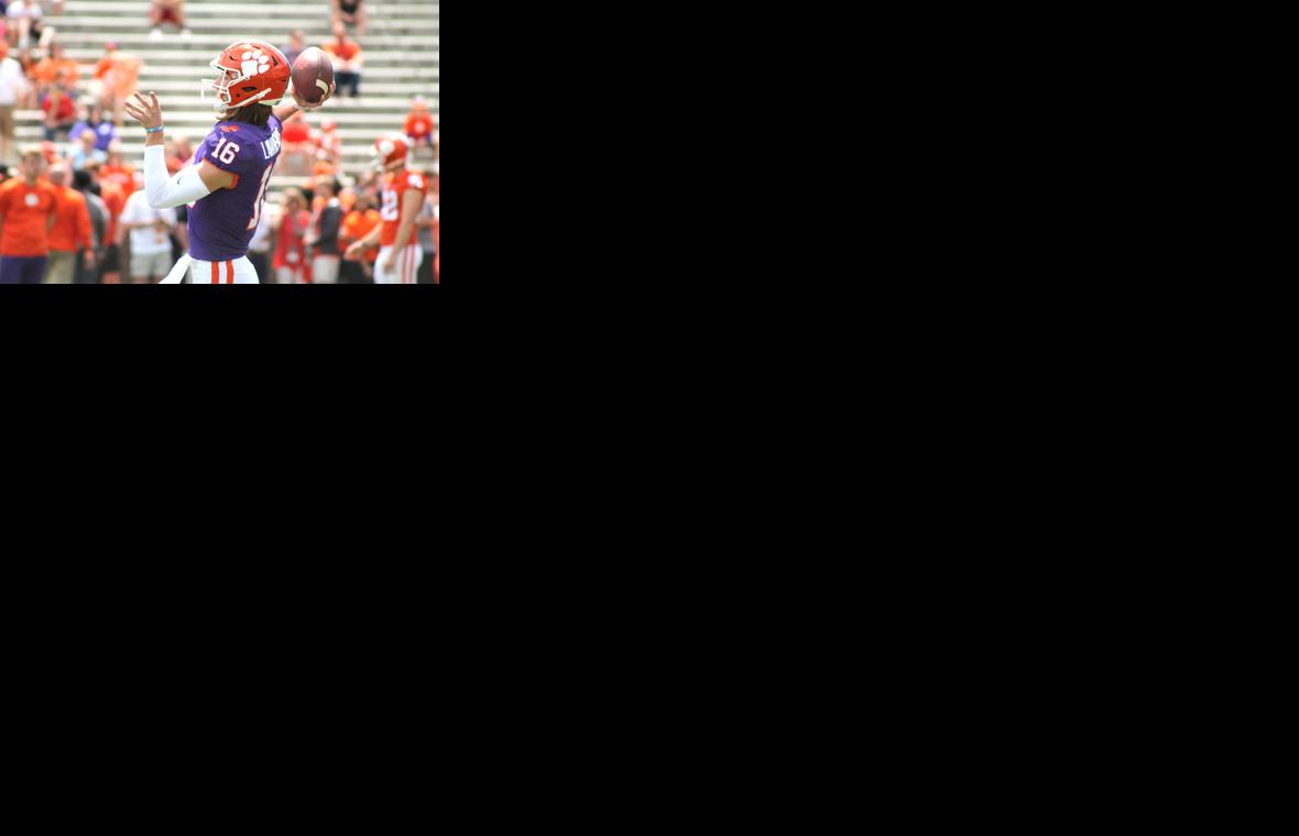 Clemson Football Orange Wins Qb Battle Tightens Clemson