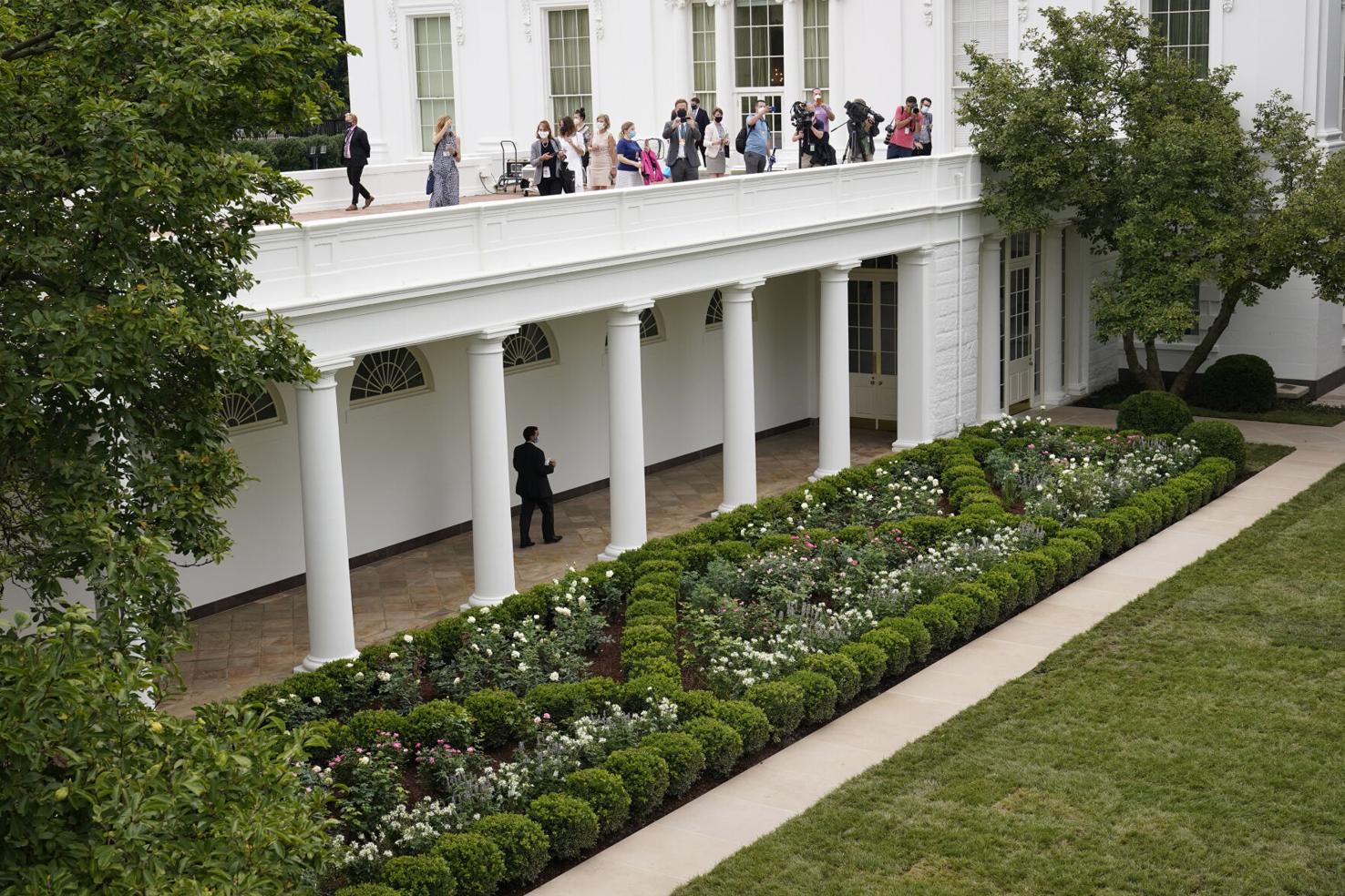 Photos An upclose look at the newly renovated White House Rose Garden