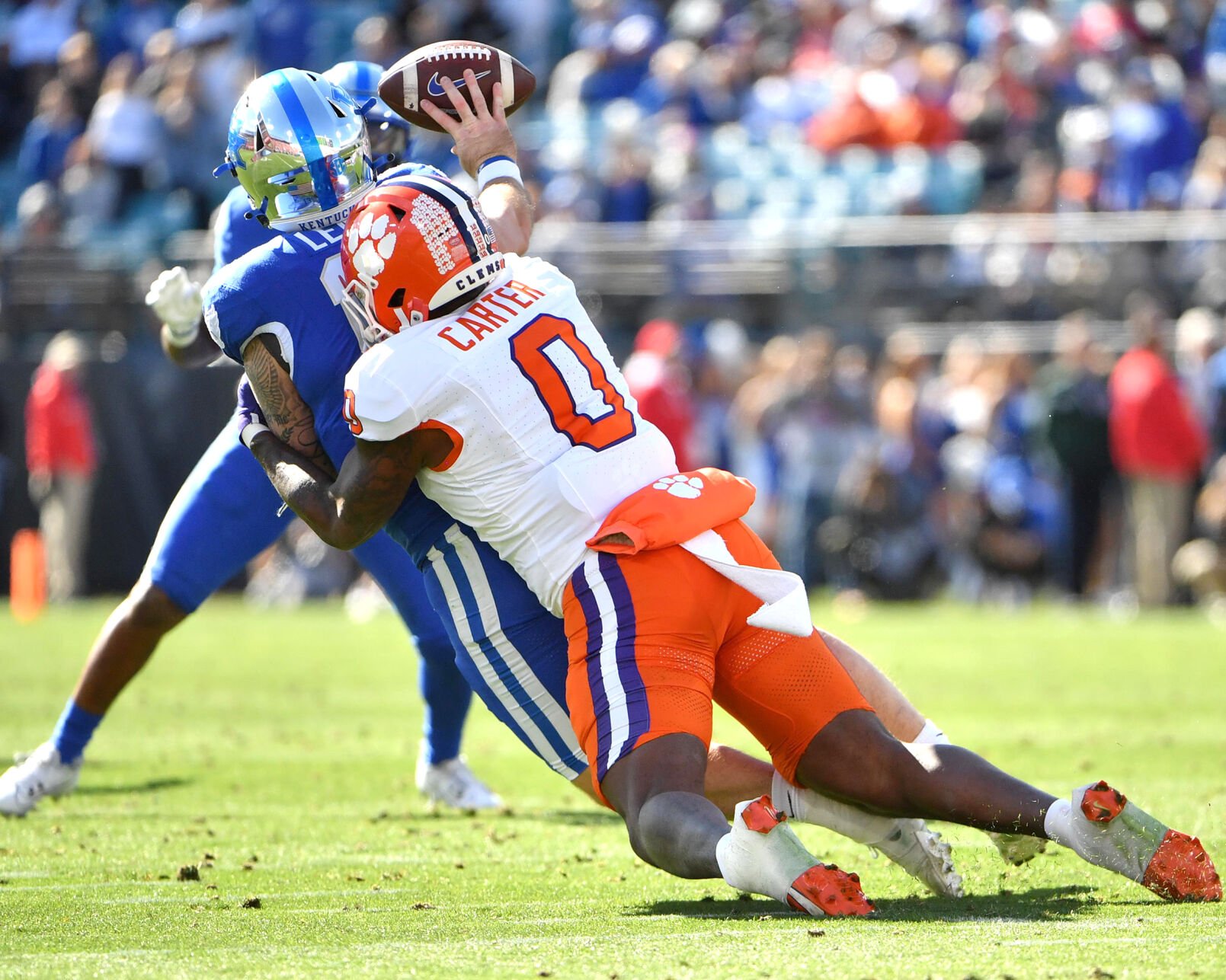 Clemson Rallies Past Kentucky In Wild Gator Bowl