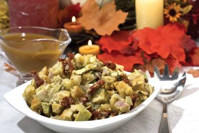 Stuffing And Dressing Differences - Stuffing vs. Dressing