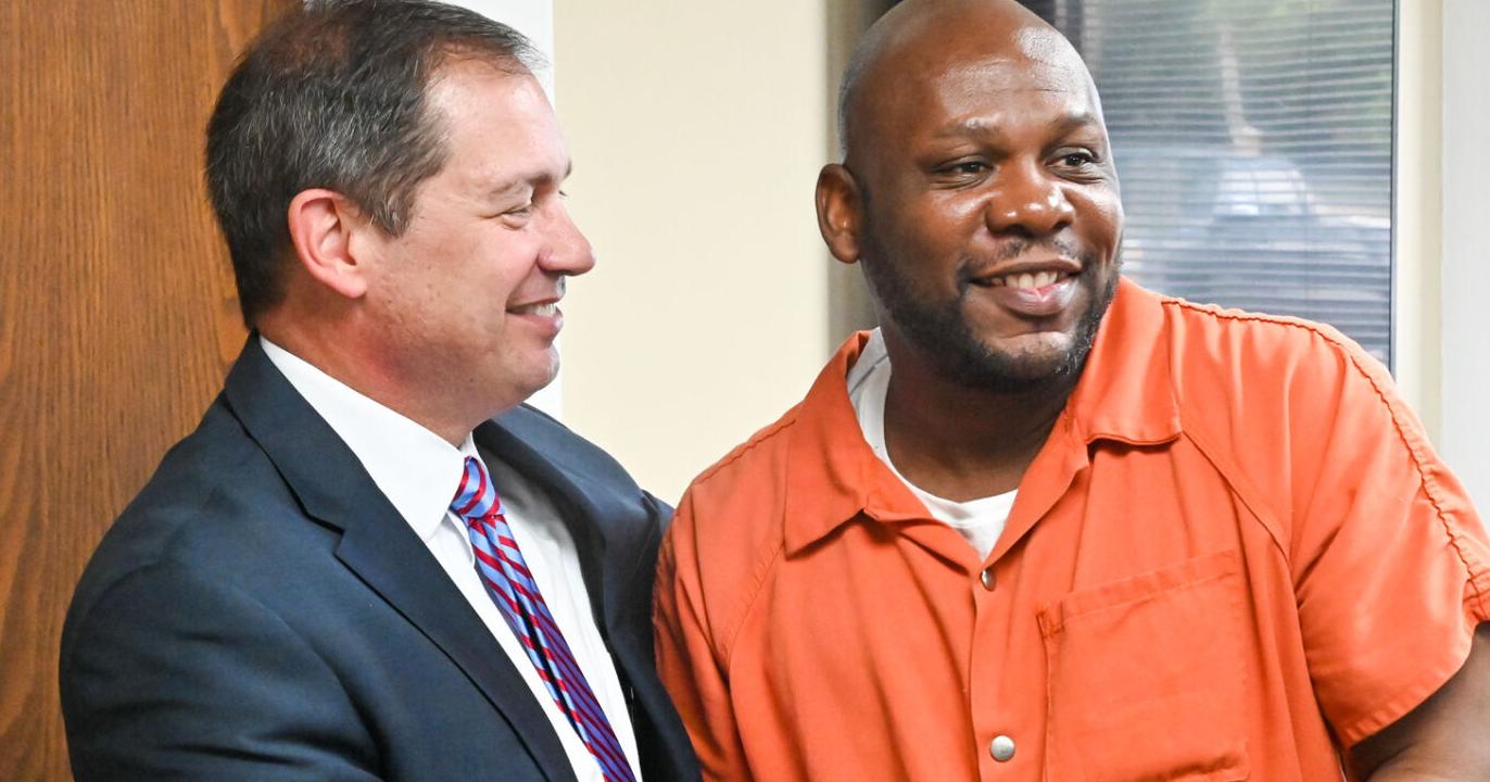 Armed robber freed from prison after 'overly harsh' sentence - Vimarsana News