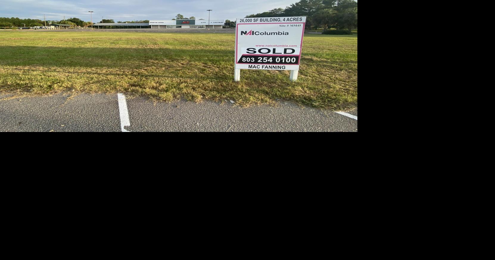Ashley Furniture locating in former Ace Hardware.jpeg