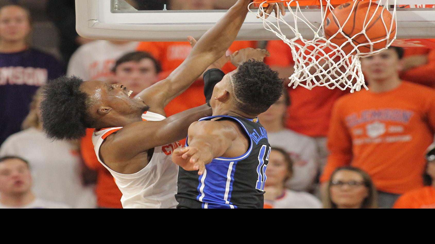 College Basketball Clemson Men Top Duke Claflin Teams Head To