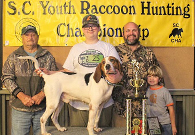 Jace Shuler youth coon hunt champ
