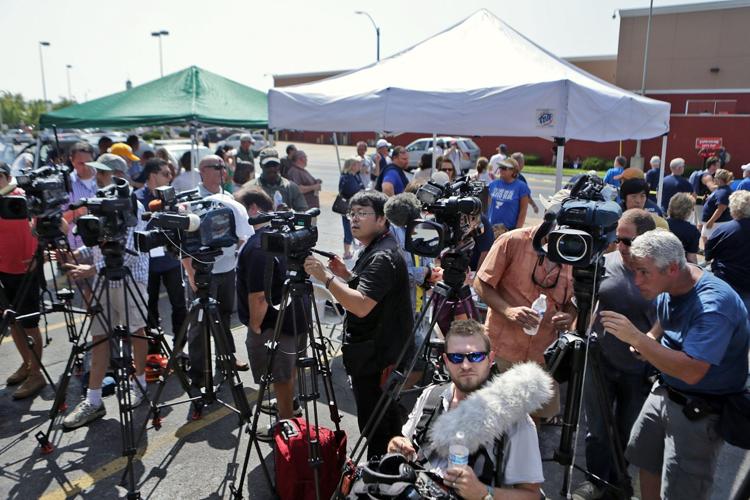 Support rally for Ferguson police officer Darren Wilson