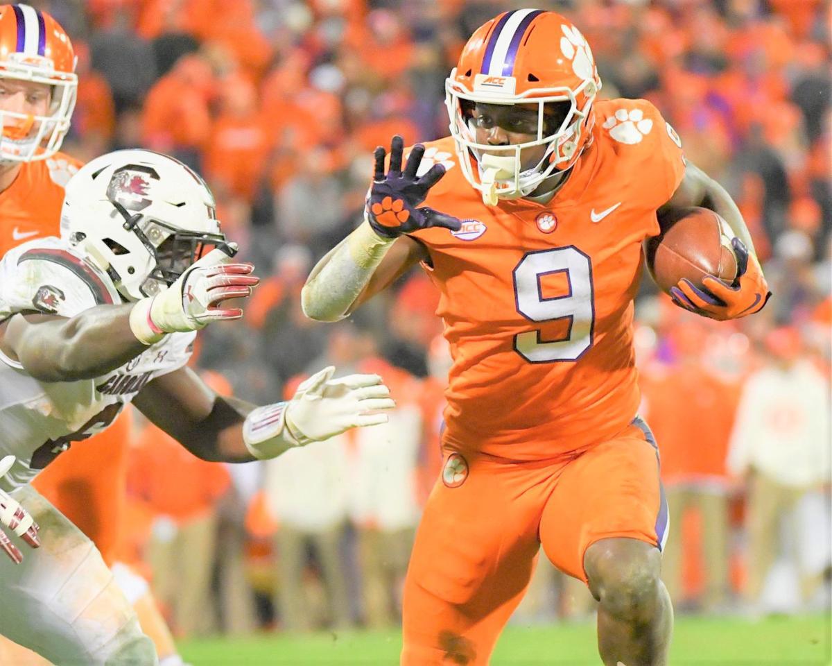 Etienne runs against South Carolina