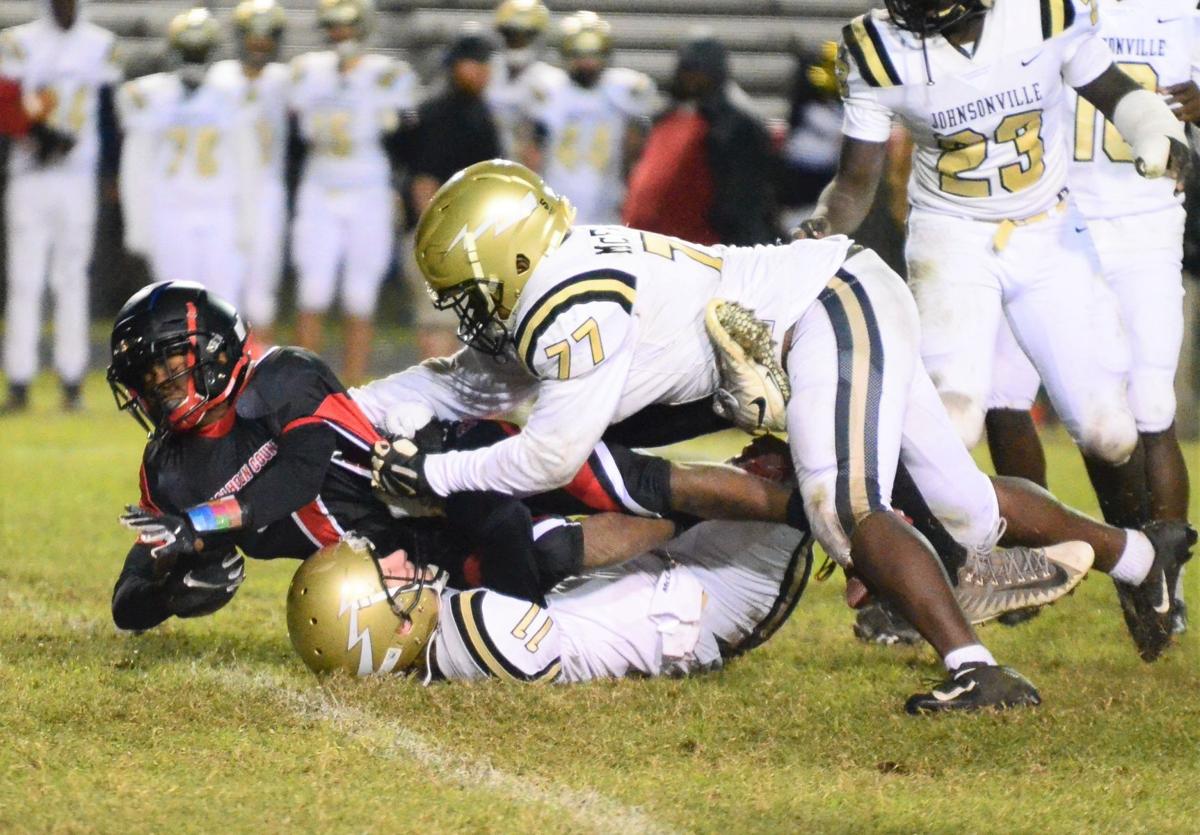 Bull gains yardage for Calhoun County
