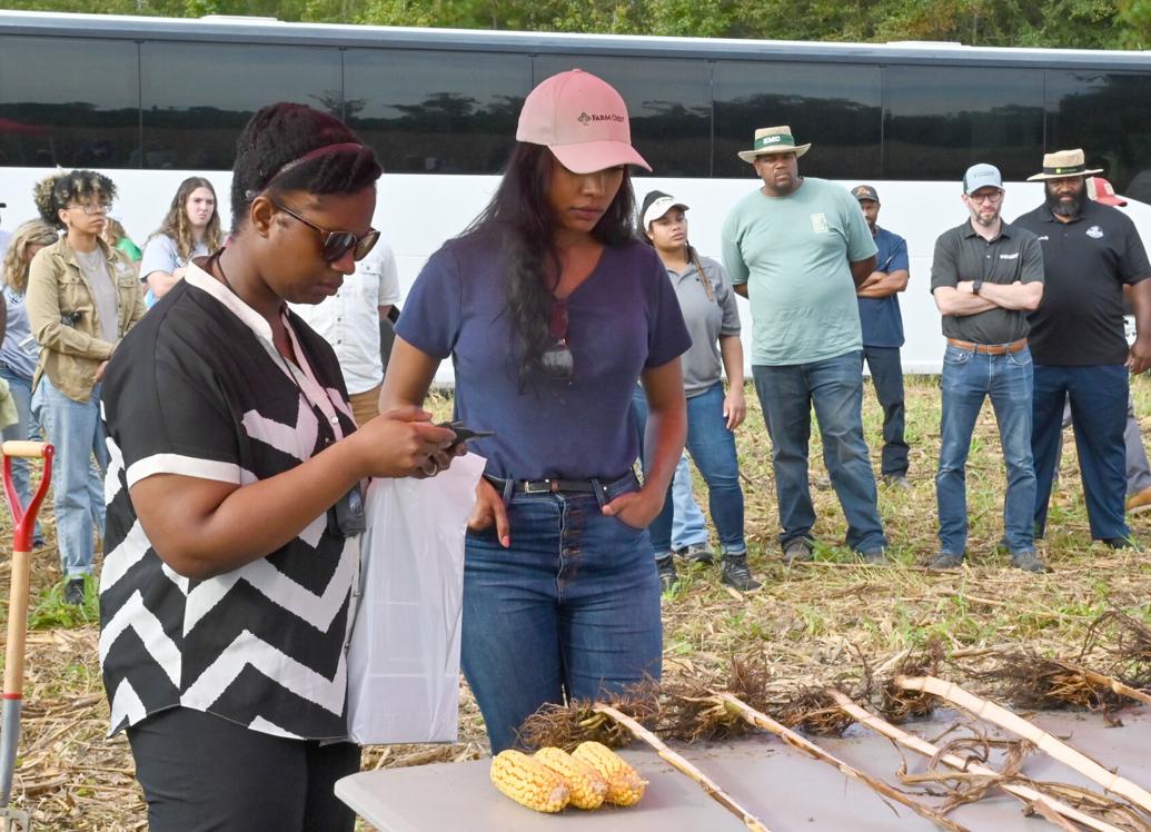 IN PHOTOS National Black Growers Council takes tour of Rowesville farms