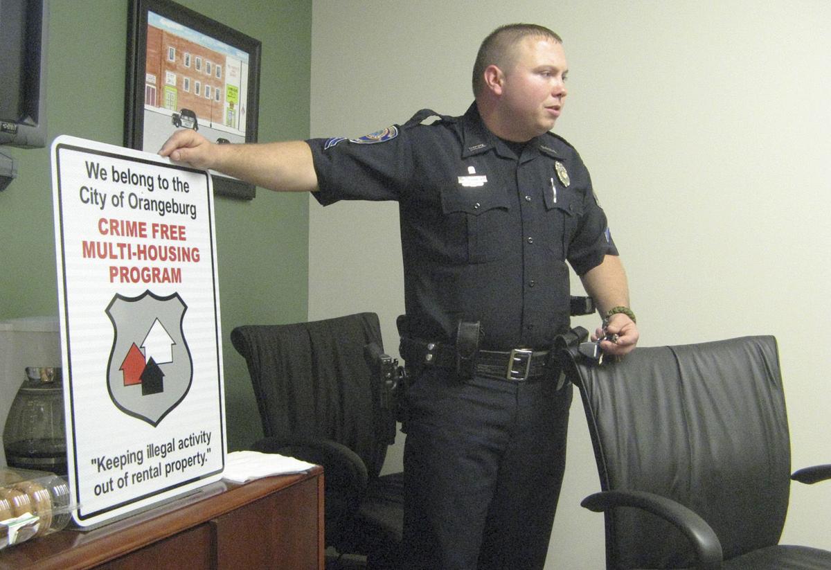 Crimeprevention program discussed for apartments