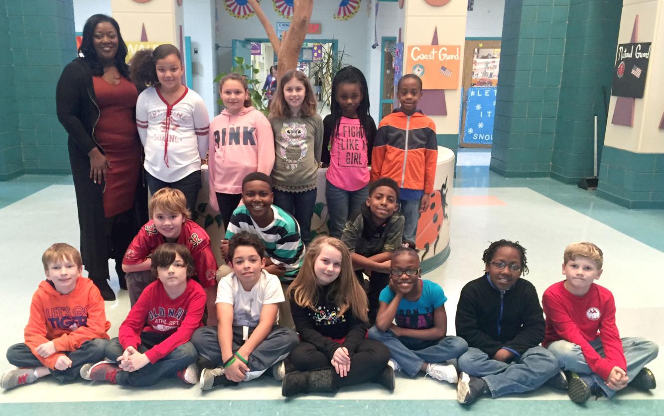 Students give seniors toasty toes