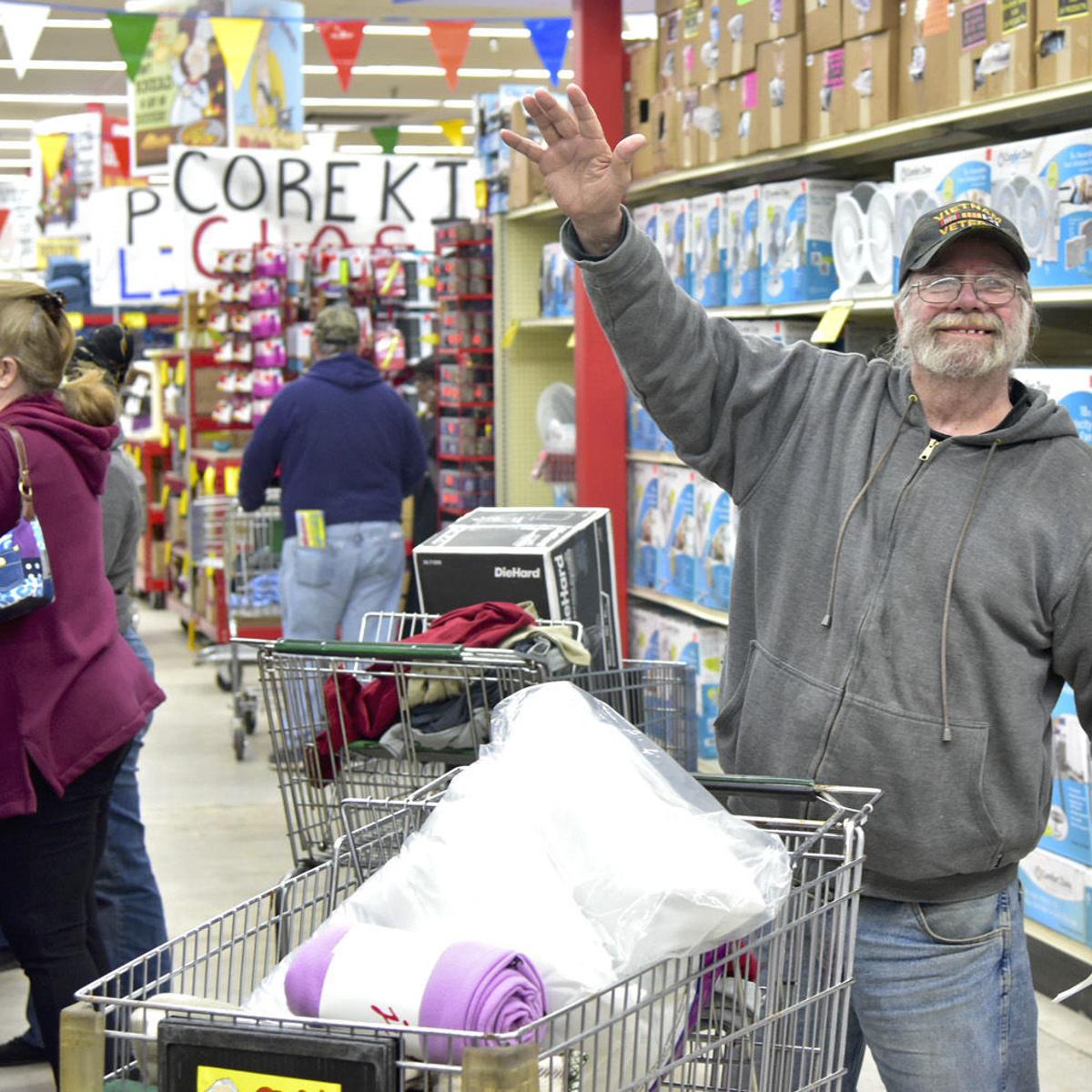 Hundreds Flock To Ollie S For Grand Opening In Search Of Bargains