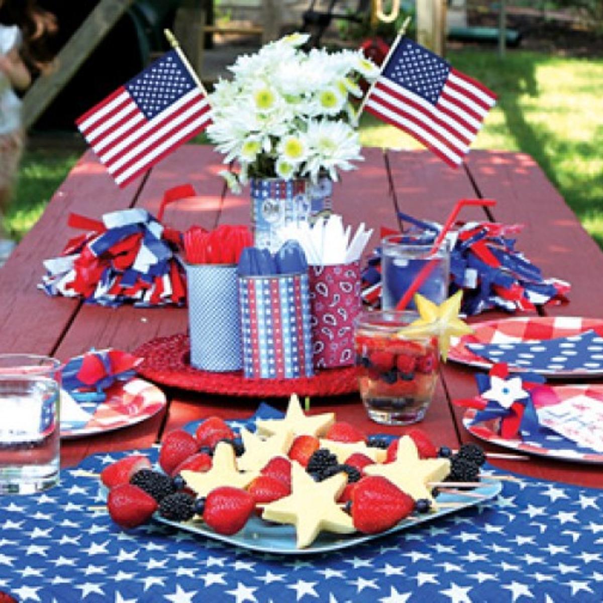 Cheap Easy Fun Fourth Of July Crafts And Table Decorations