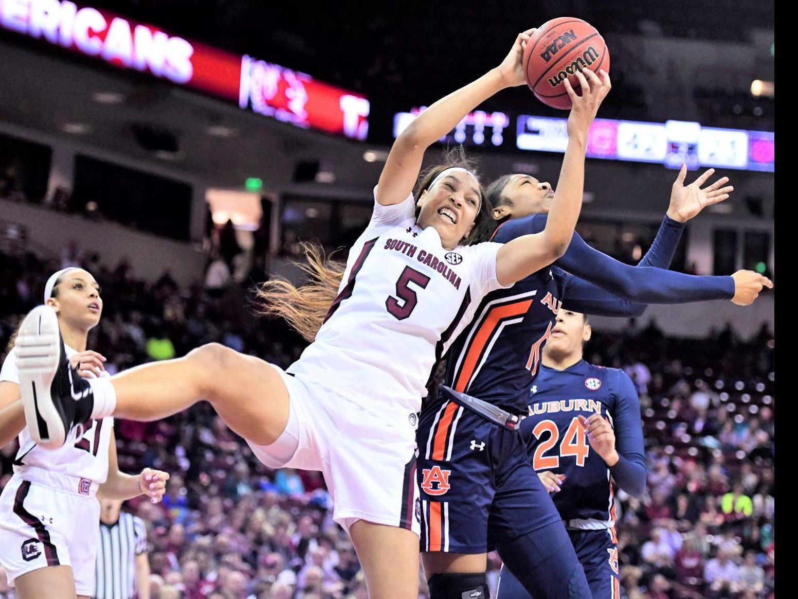 Carolina Basketball Boston Cooke Lead Lady Gamecocks To 18th