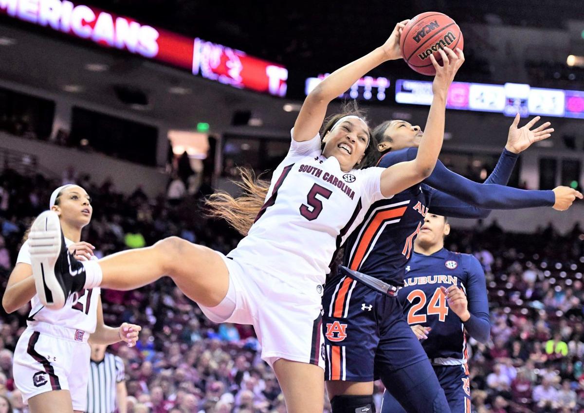 Carolina Basketball Boston Cooke Lead Lady Gamecocks To 18th