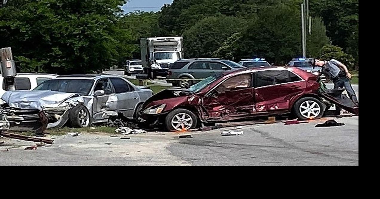 Eutawville man dies in collision; 2 injured in crash