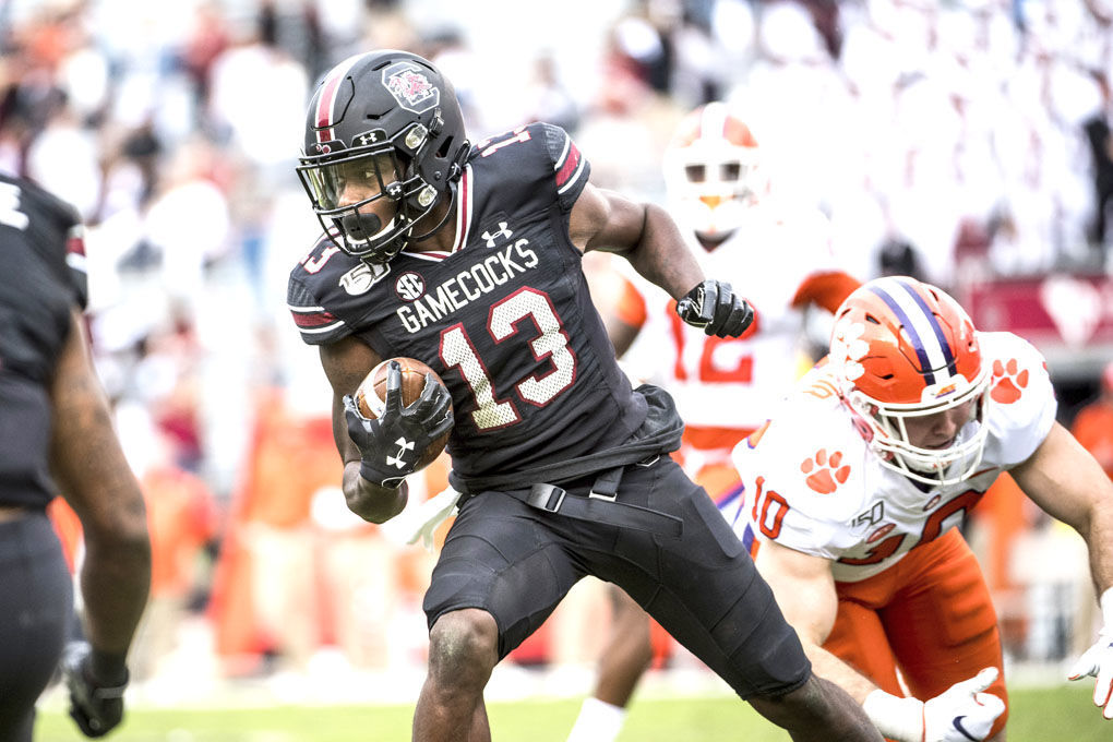 Deebo Samuel goes home to SC to inspire, motivate kids