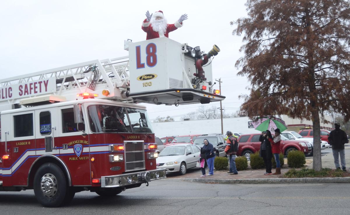 Orangeburg Christmas Parade 2022 Sunny Skies To Greet Christmas Parade; Orangeburg Spectacle On Sunday |  Local | Thetandd.com