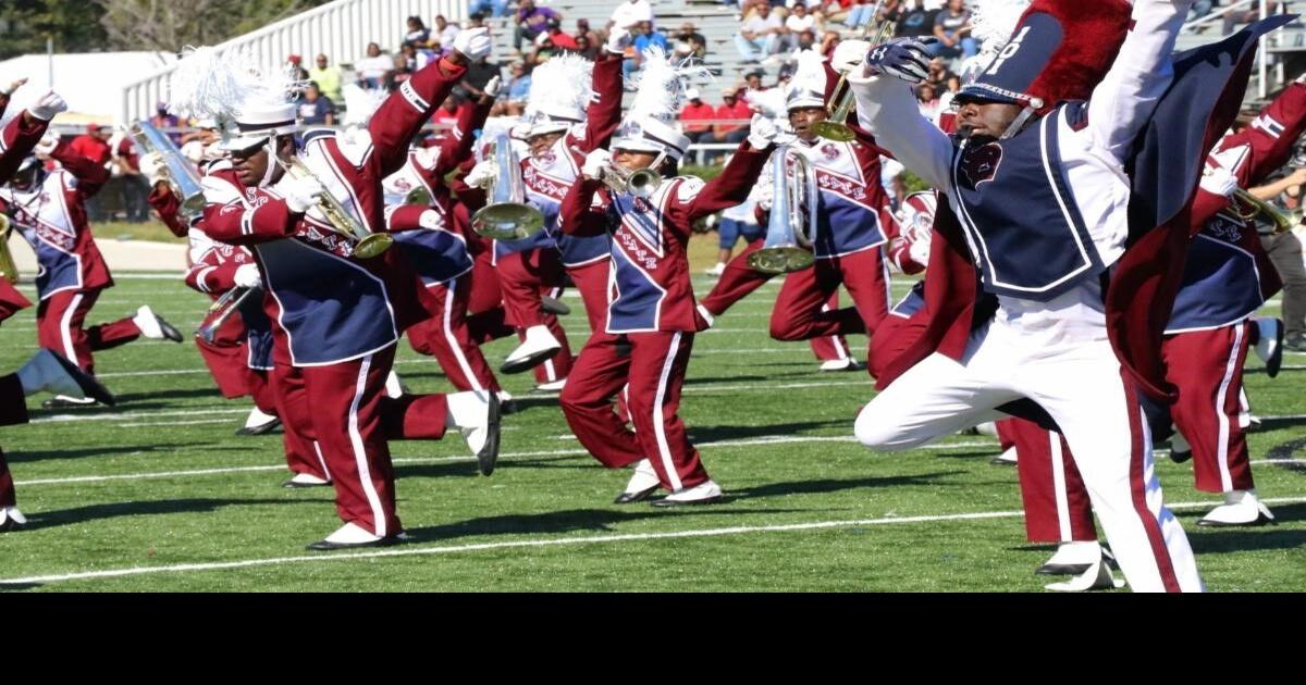 Marching 101 in Battle of the Bands