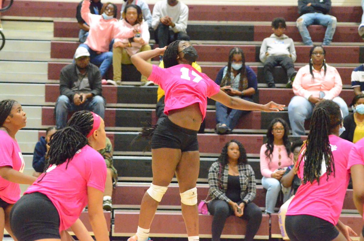 HIGH SCHOOL VOLLEYBALL OW battles Gilbert to win region title