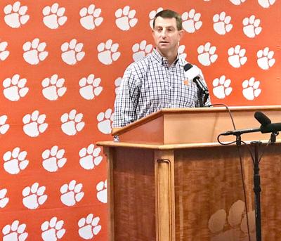 Clemson Football Swinney Shares With Taggart Doesnt Care