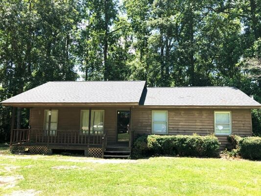 3 Bedroom Home in Neeses - $115,000