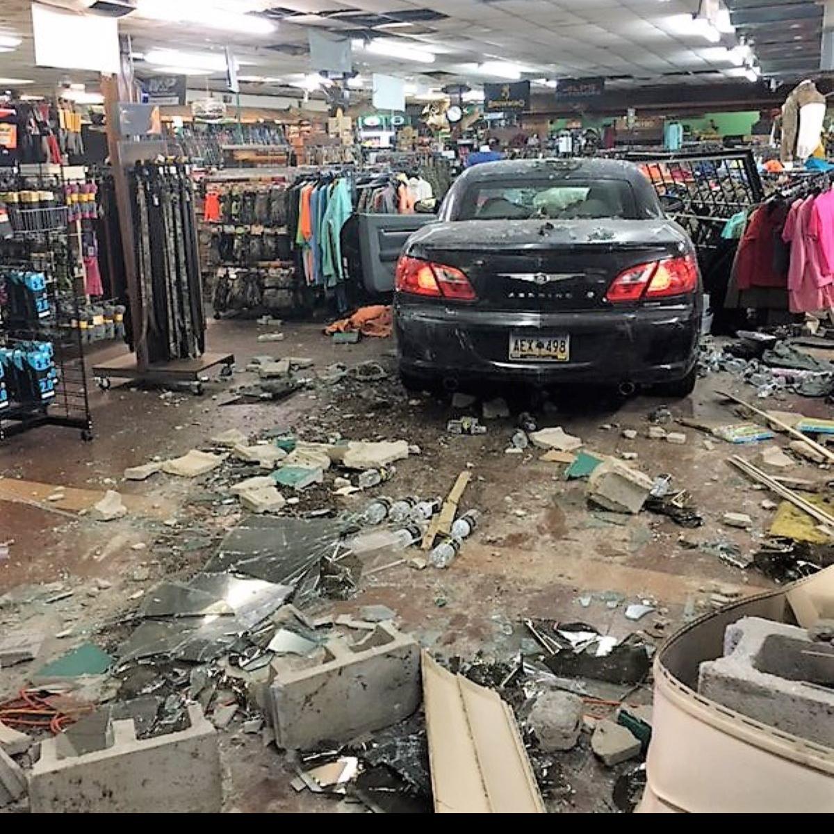 Stolen Chrysler Rammed Into Orangeburg Store Wall Guns Stolen Police Say Burglary Unrelated To Incidents At Malls Crime Courts Thetandd Com