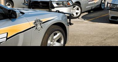 Jewelry, gun stolen - Vimarsana News