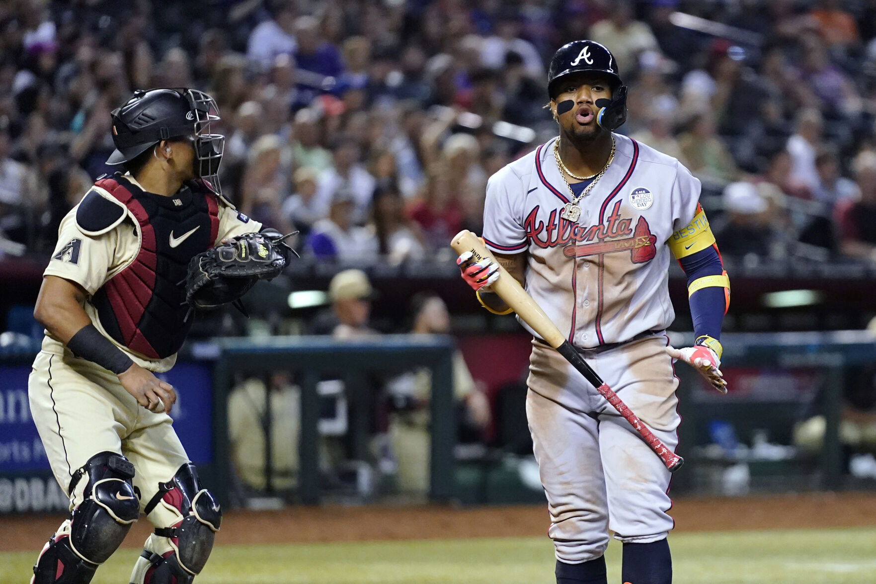 Kelly Throws 7 Strong Innings, Diamondbacks Beat Braves 3-2 For 6th ...