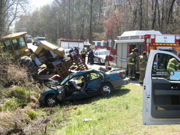 Woman In Hospital After Orangeburg Wreck 