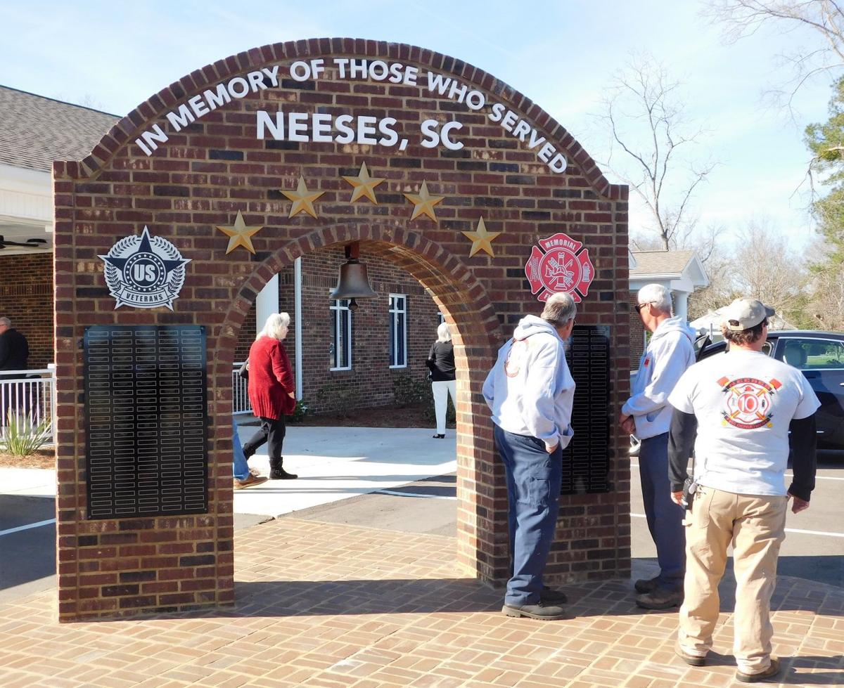 'Fantastic day in Neeses!' Town cuts ribbon for senior center Local