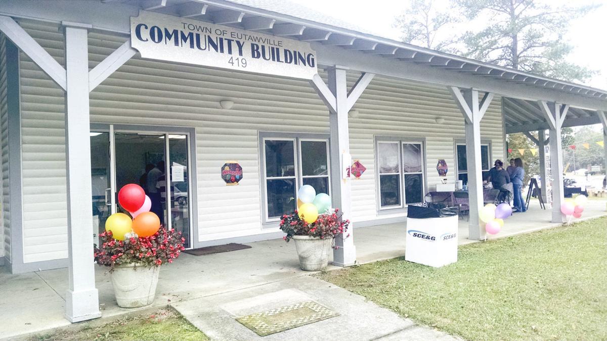 Eutawville Community Day honors 'unsung heroes' News