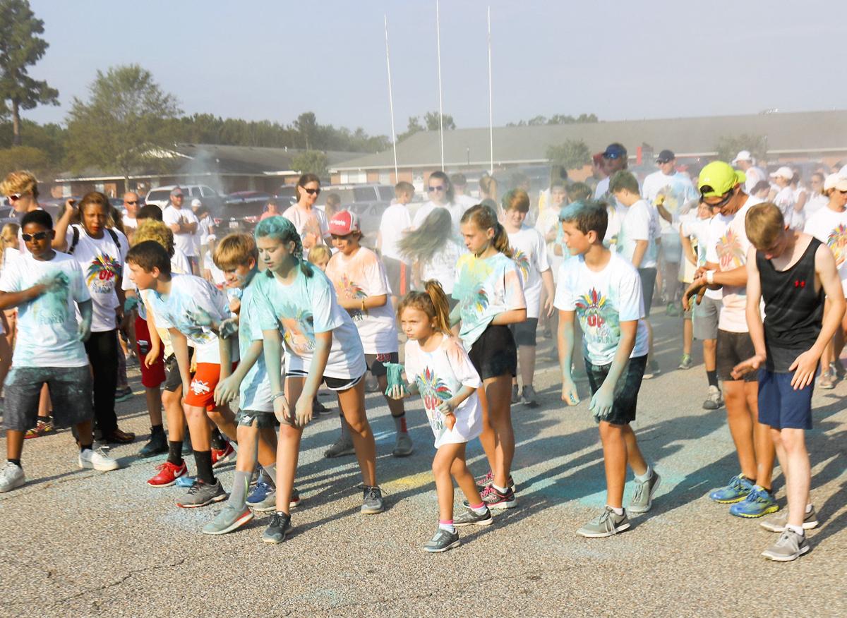 Color Fun Run To Benefit Ops Local Thetandd Com