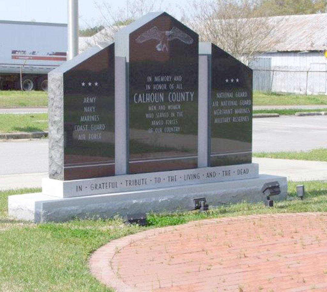 FACES & PLACES/DAY 55: Calhoun County Veterans Memorial dedicated in ...