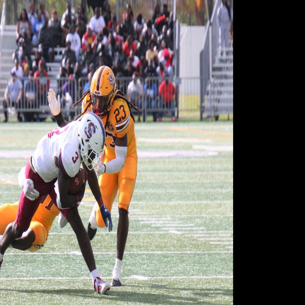 Sc State Football Battling For Meac Supremacy S C State