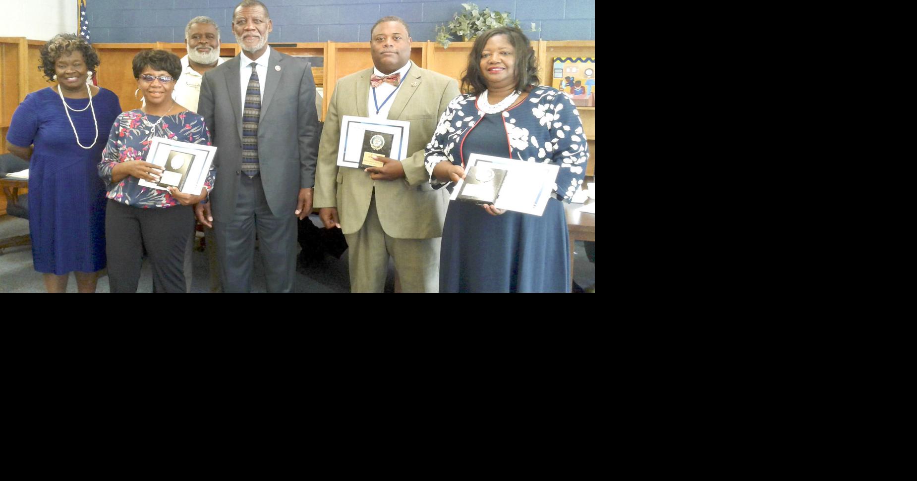 Sanders recognized as outstanding teacher in Bamberg School District 2