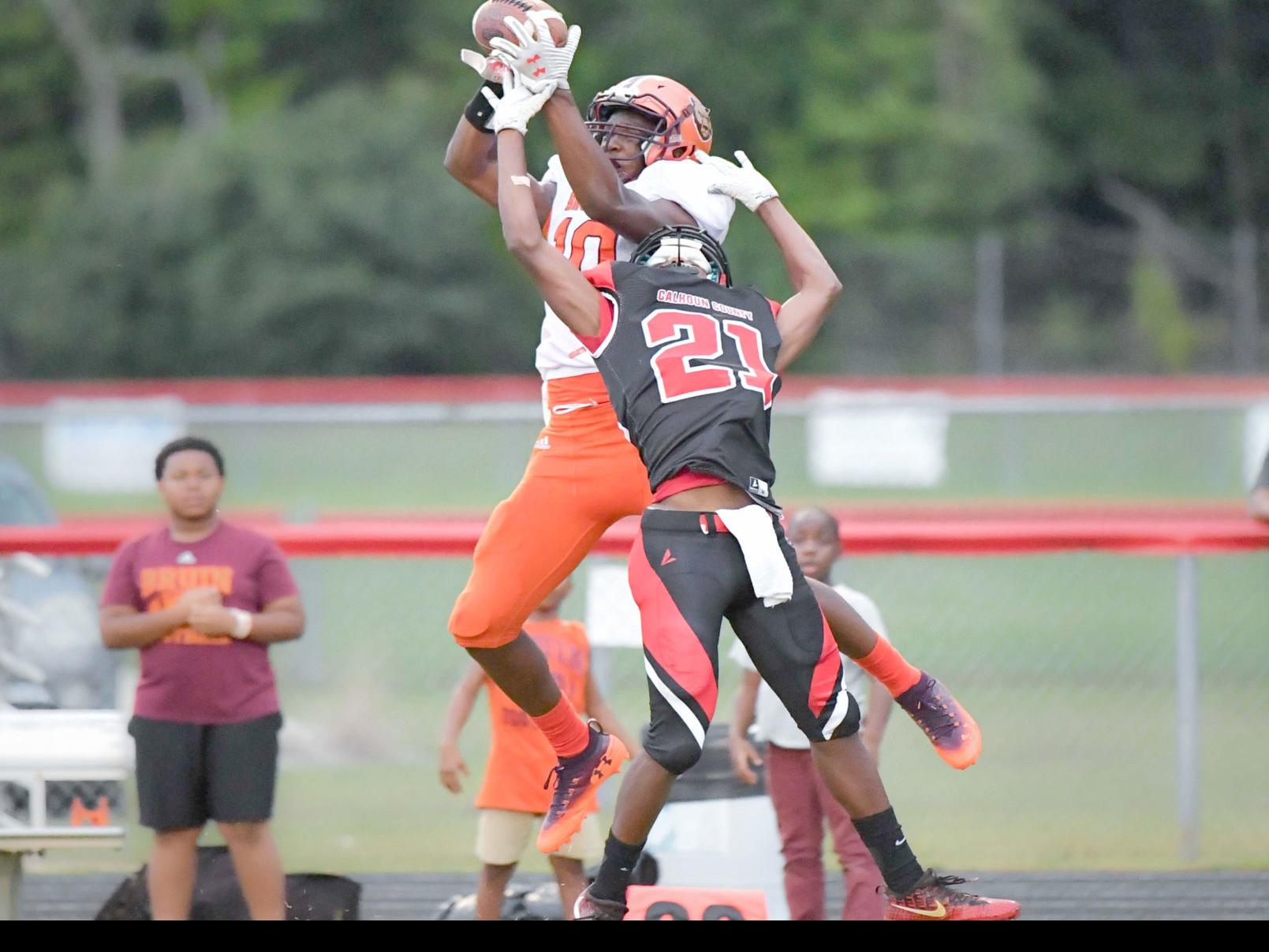 O W Bruins Open Season With 27 0 Shutout Win At Calhoun County