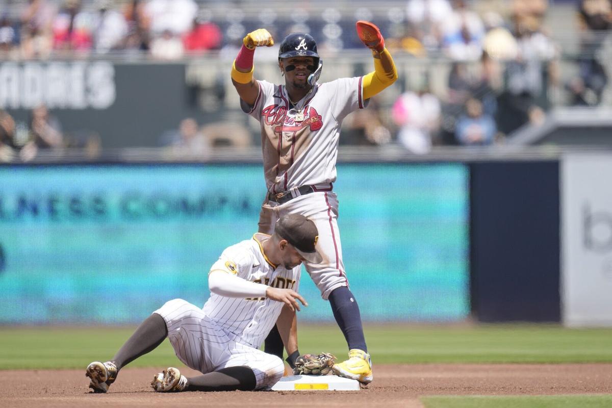 Soto, Padres beat Atlanta 1-0 to end Braves' win streak at 8