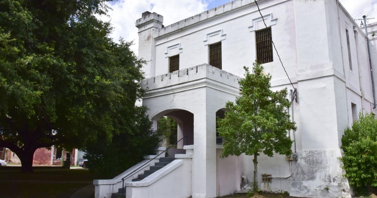 100 OBJECTS/DAY 7: ‘Pink Palace’ served as jail until 1976