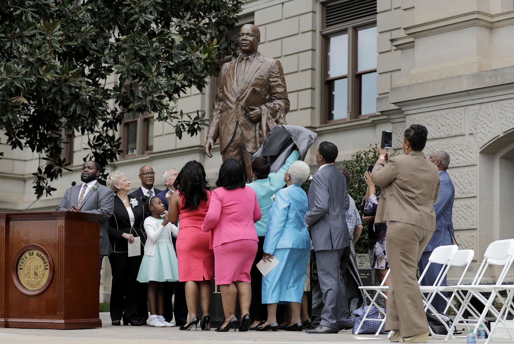 Photos: Statue of Martin Luther King Jr. unveiled in his hometown