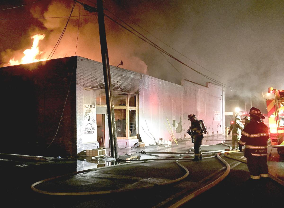 Fire in downtown Holly Hill (copy)