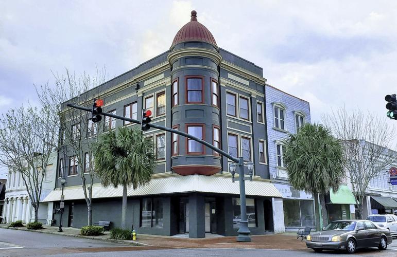 Louis Building