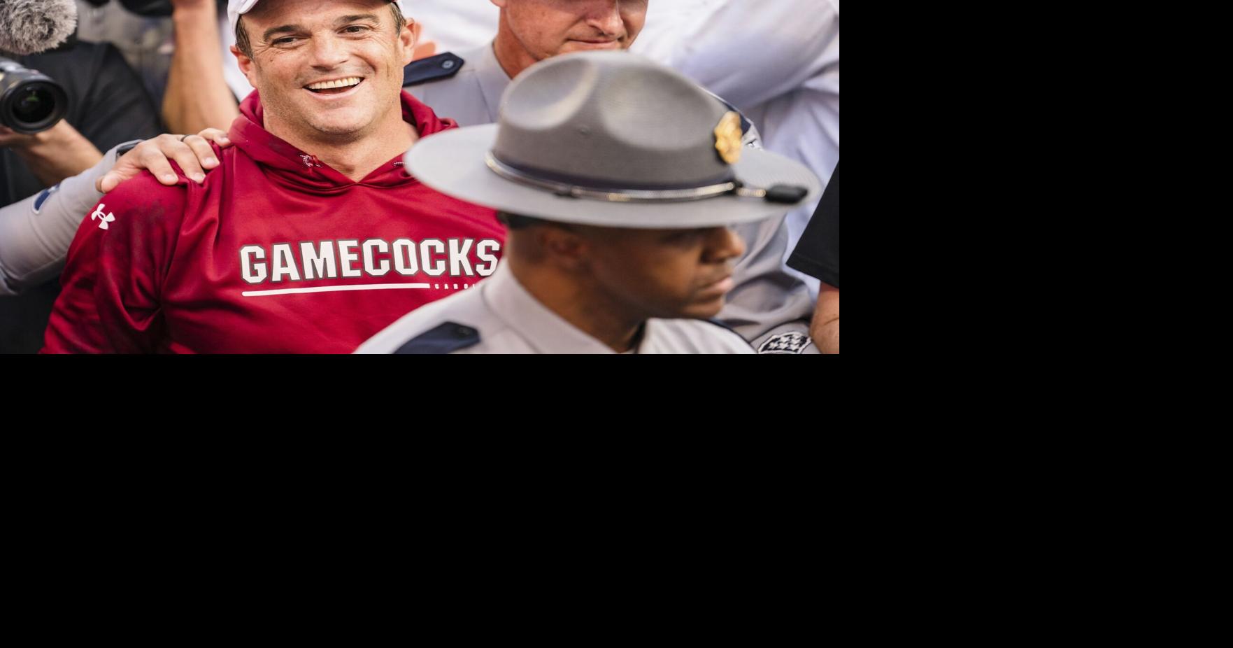 CAROLINA/CLEMSON FOOTBALL Key plays, game balls in Carolina upset win