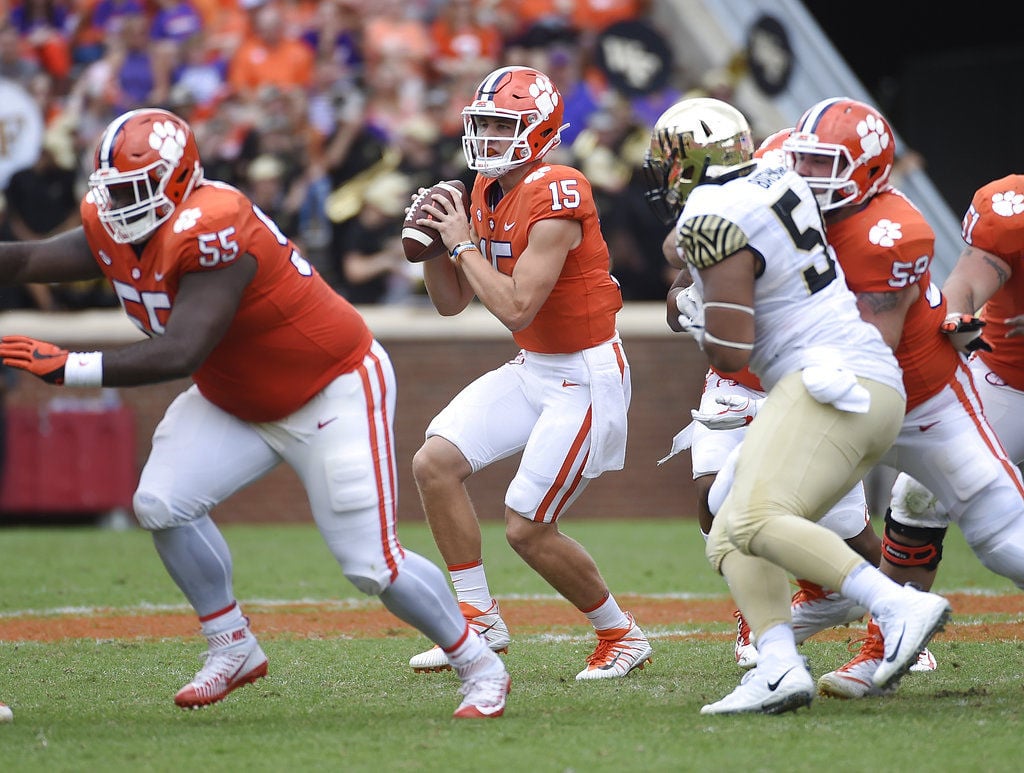 Tigers Overpower Wake Qb Bryant Injured Sports Thetanddcom