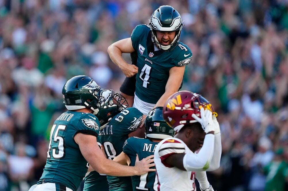 Game Recap: Eagles escape Washington with a 37-27 victory!