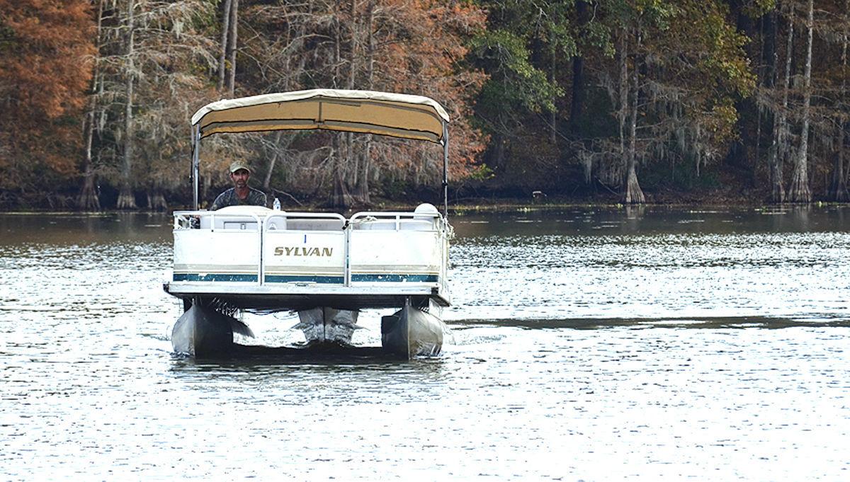 080415 sc tourism lake marion